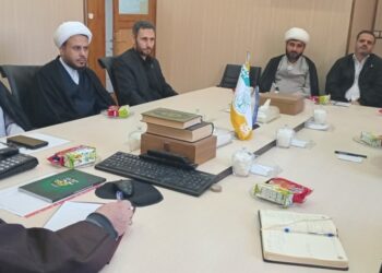 دیدار اعضای شورای اجرایی همایش «پیشتازان نهضت اسلامی؛ آیتالله یزدی(ره)» با آیتالله حسینی قزوینی دیدار اعضای شورای اجرایی همایش «پیشتازان نهضت اسلامی؛ آیتالله یزدی(ره)» با آیتالله حسینی قزوینی