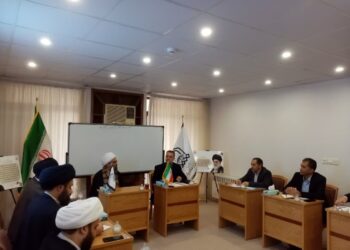 بازدید جمعی از مدیران دانشگاه عالی دفاع از مجتمع عالی تربیت مجتهد مدیر محمدیه